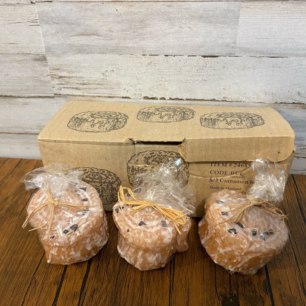 Set of 3 cinnamon bun shaped candles new